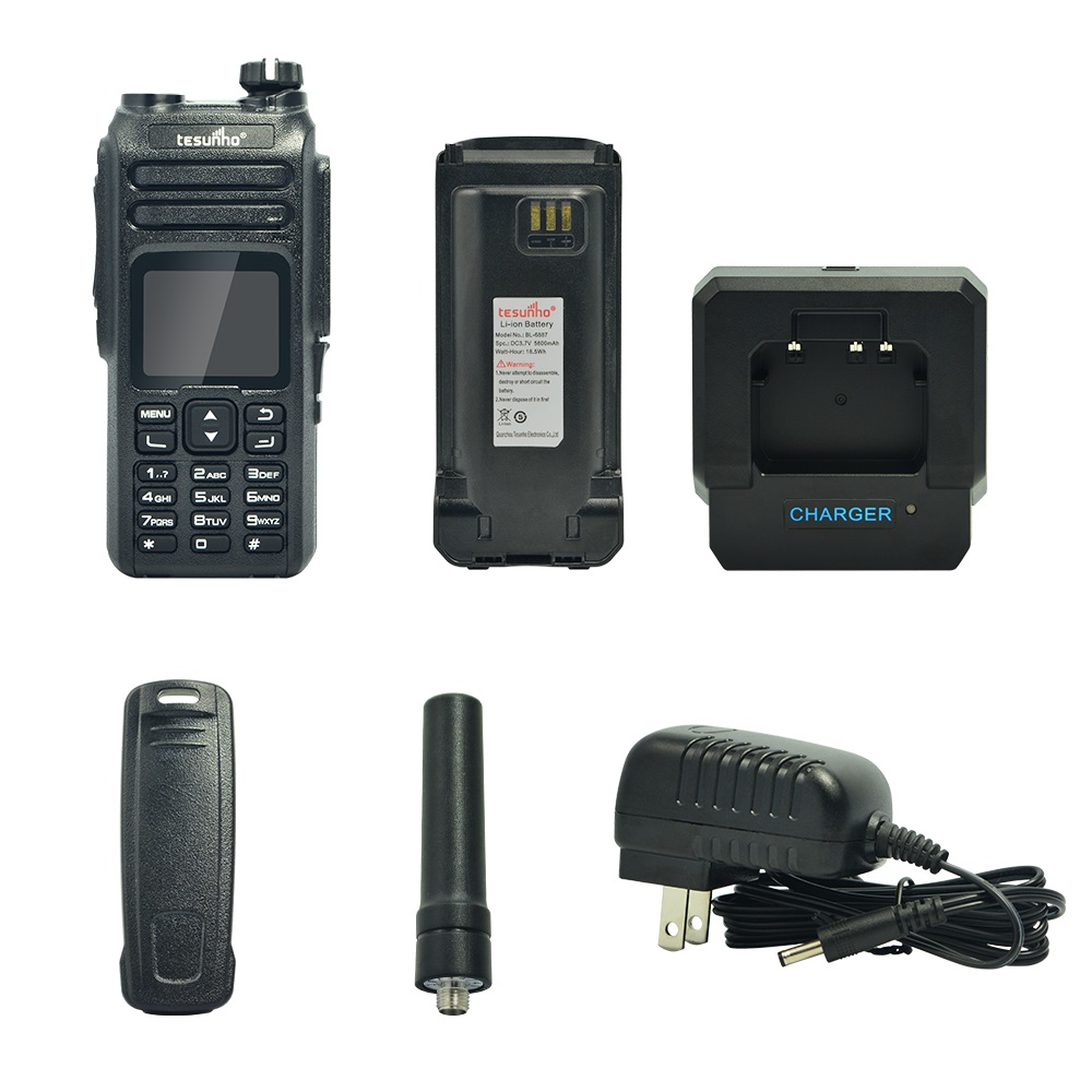 PoC Network Radios, Full Keyboard 4G Walkie Talkie, Nice Sound TH-681