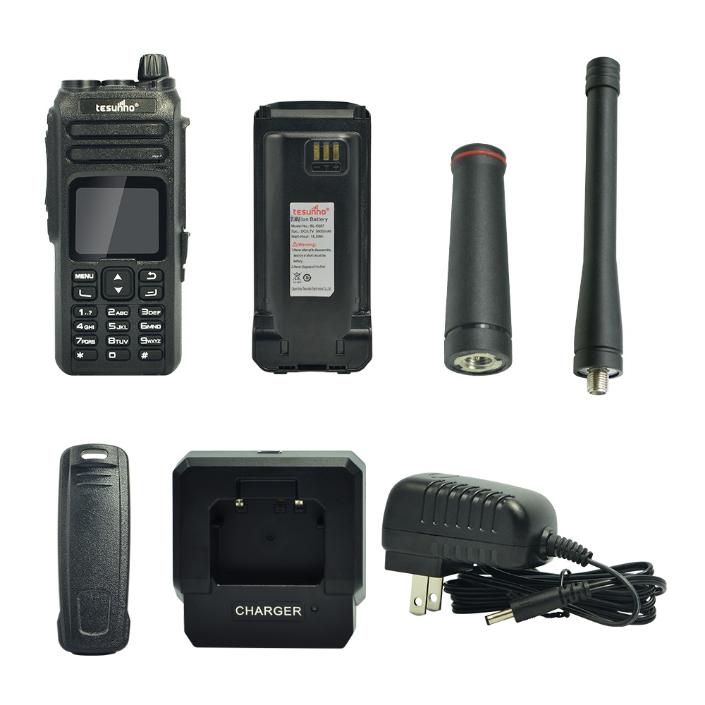 GSM UHF Radio, GSM VHF Radio, Analog Radios with 3G / 4G Cellular Network TH-680