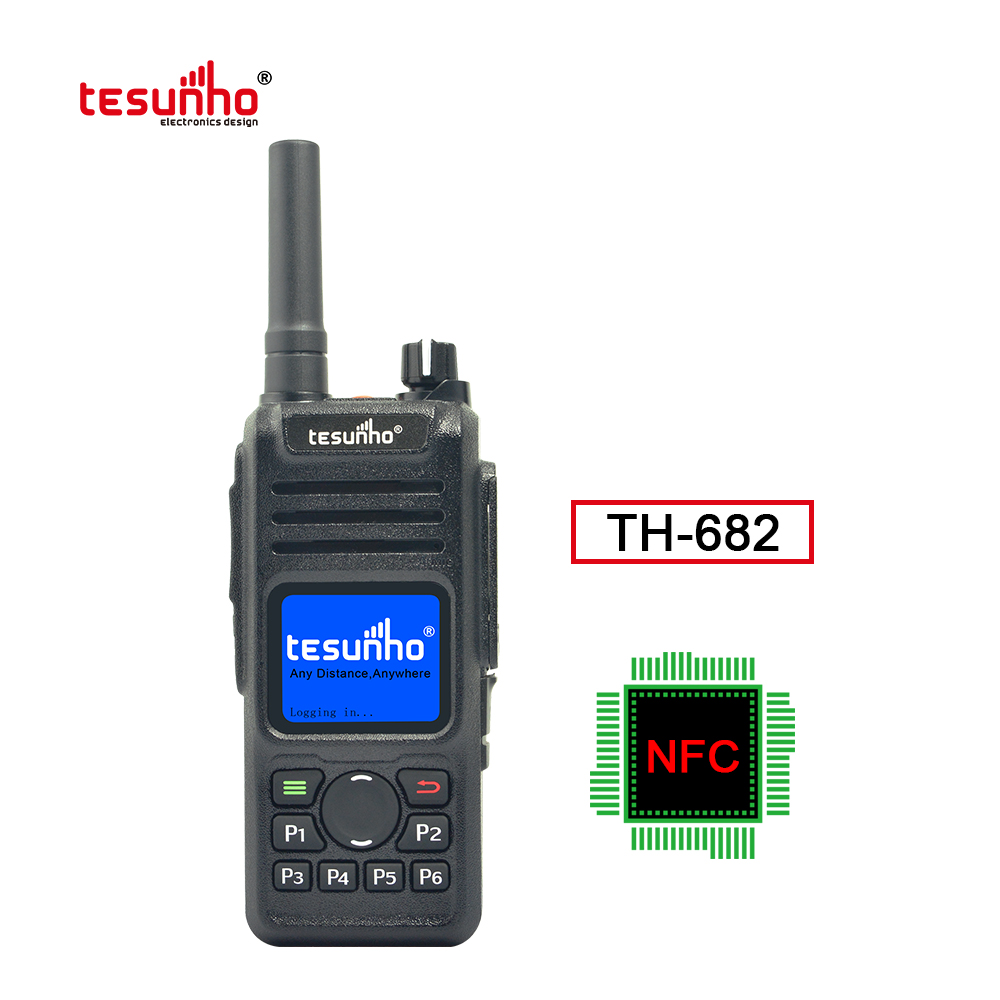 NFC Walkie Talkie With Bluetooth, GPS Positioning,SOS 4G LTE Poc Radio TH-682